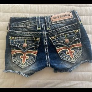 Size 24 Womens Rock Revival shorts! New never worn! Super cute for summer!☀️